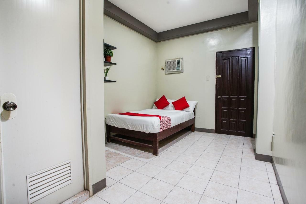 Oyo 192 Tcc Condo-Hostel Davao Exterior photo